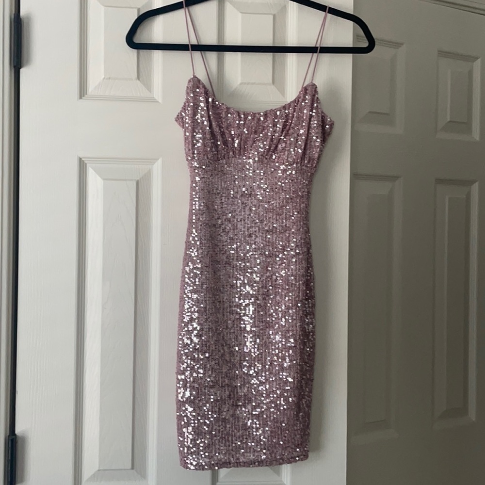 BRAND NEW Sequin Windsor Mini Dress